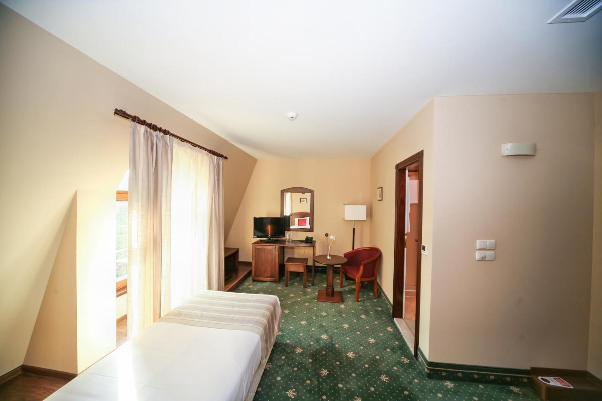 Retro Hotel هاسكوفو المظهر الخارجي الصورة